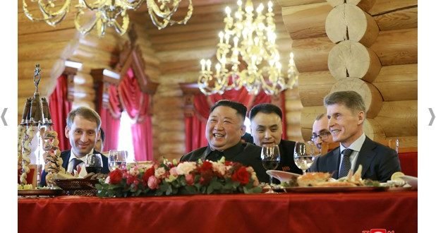 KIM JONG UN; Déjeuner officiel