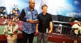 Flory Kabange Numbi et Pasteur Michel Marvane
