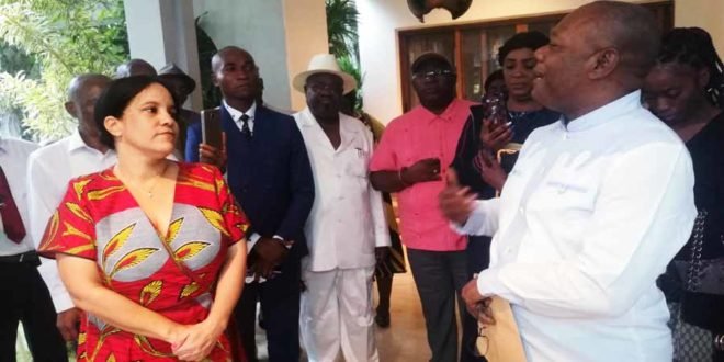 Eva Yelina, Ambassadrice du Cuba en RDC et Bonswa Isekombe, Président du PCCO