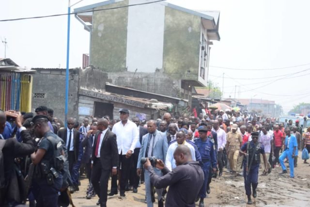 Gentiny Ngobila prêche « Kinshasa Bopeto » à Makala et Ngiri Ngiri