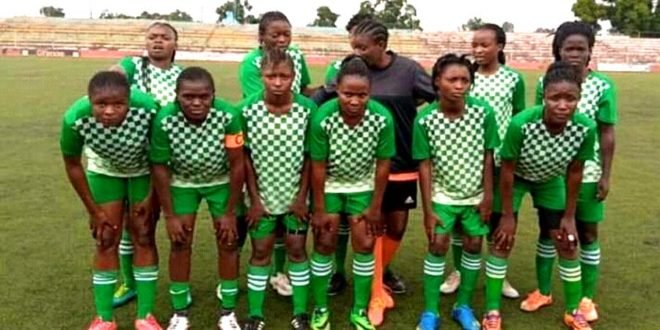 DCMP Bikira administre une leçon de football à Éléphant, 25-0
