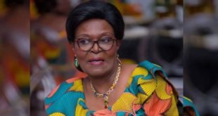 Mme Clementine Lyzieve Itela, Directrice générale de l’ONEM -