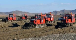 1 - On élargit la superficie de la terre arable