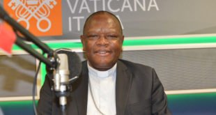 Le Cardinal Fridolin Ambongo sur la radio Vatican