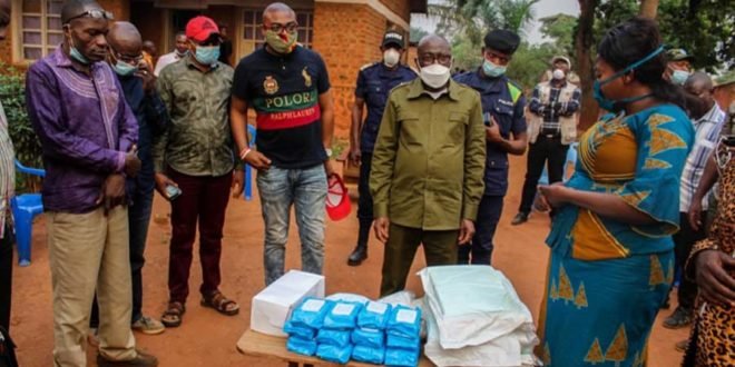 RDC - Le gouverneur du Kasaï-Central obtient la réouverture  angolaise de la frontière de Kalambambuji