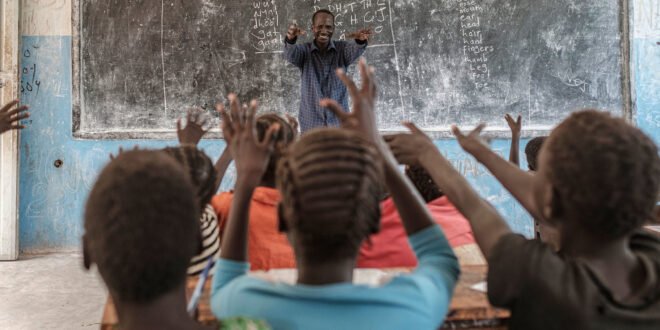 L’éducation des enfants réfugiés toujours faible et menacée par la Covid-19 (HCR)