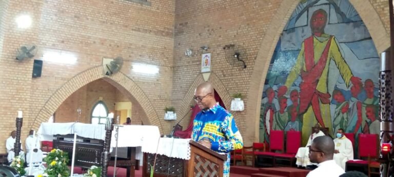 Messe d'action de grâce du 50è anniversaire de Joseph et Jaynet Kabila