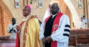 Cardinal Ambongo et Rév Bokundowa