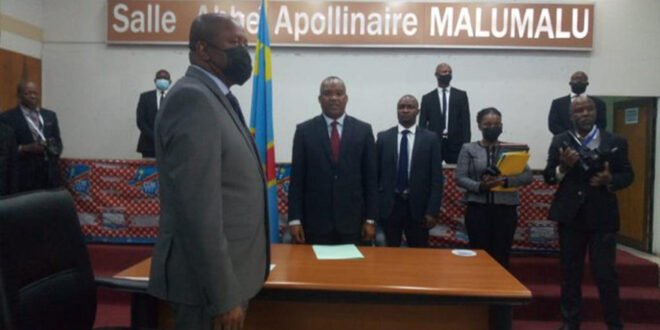 RDC : Malgré toutes critiques des politiques congolais, Dénis Kadima prend officiellement la commande de la CENI