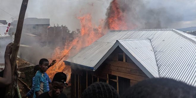 RDC : Un mort et des maisons parties en fumée à Bukavu
