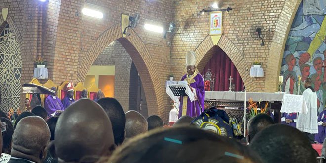 RDC : Une messe de requiem célébrée à Kinshasa en mémoire de Chérubin Okende