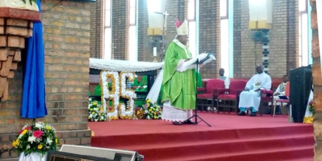 Kintambo/85è anniversaire de St François de Sales : Le Cardinal Ambongo exhorte les fidèles à la correction fraternelle teintée d'amour et patience