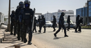 Le report de l’élection au Sénégal met les droits en danger