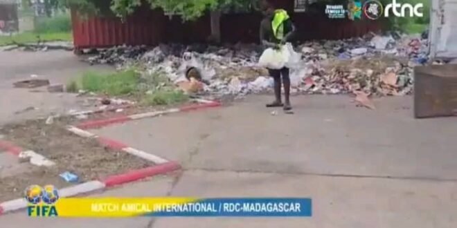 Stade des « Martyrs » : Un crime de « lèse-insalubrité » nous est né dans la République de la « saleté », le journaliste Willy Kande subit « le martyre »