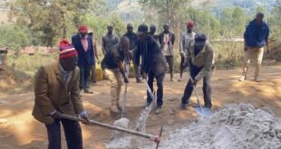 Sud-Kivu: l’axe reliant Kaziba–Mushenyi–Nyangezi–Luhwinja en pleine réhabilitation grâce à la contribution de la population